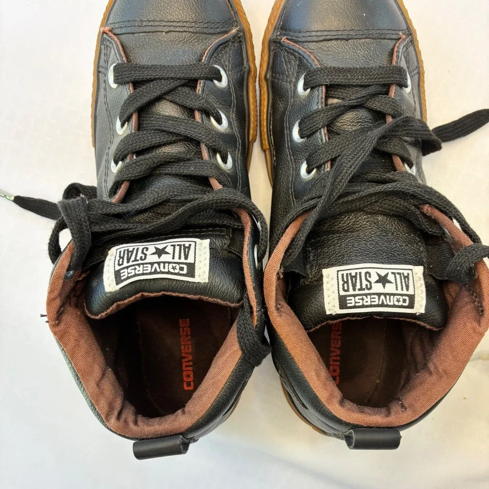 Converse Chuck Taylor All Star Street Mid Black Leather Gum Sole 645196C Size 6Y